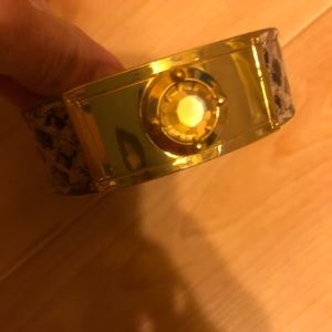 Leapord print bracelet